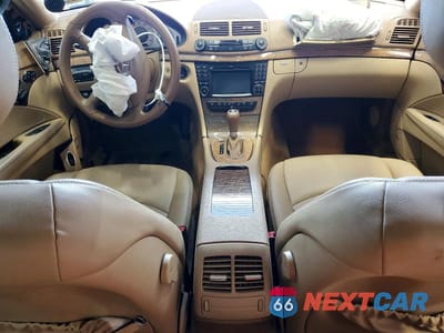 Zdjęcie 8 z 12 samochodu: 2009 MERCEDES-BENZ E 350 4MATIC VIN:WDBUF87X89B377984 - miniatura