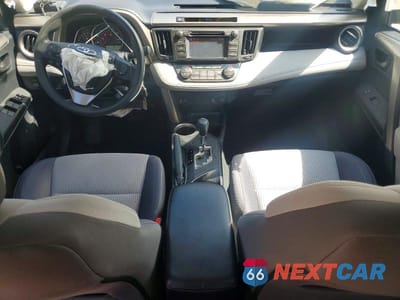 Zdjęcie 8 z 12 samochodu: 2013 TOYOTA RAV4 XLE VIN:2T3WFREV3DW060986 - miniatura