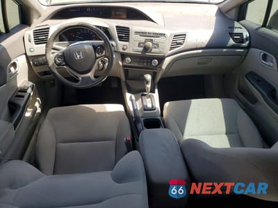 Zdjęcie 8 z 12 samochodu: 2012 HONDA CIVIC LX VIN:2HGFB2F52CH507261 - miniatura