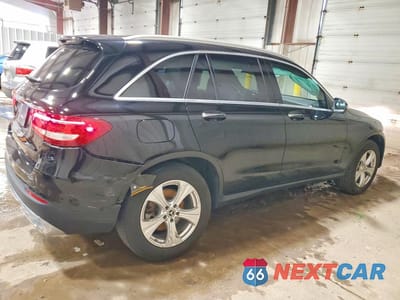 Trzecie zdjęcie samochodu z tyłu: 2018 MERCEDES-BENZ GLC 300 4MATIC VIN:WDC0G4KB0JV048338 - miniatura