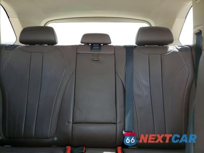 Zdjęcie 10 z 14 samochodu: 2016 BMW X5 SDRIVE35I VIN:5UXKR2C57G0R73211 - miniatura