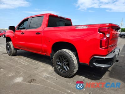 Drugie zdjęcie samochodu z przodu: 2021 CHEVROLET SILVERADO K1500 LT TRAIL BOSS VIN:1GCPYFED9MZ311577 - miniatura