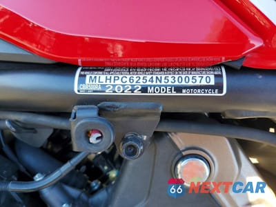 Zdjęcie 10 z 11 samochodu: 2022 HONDA CBR500 RA VIN:MLHPC6254N5300570 - miniatura