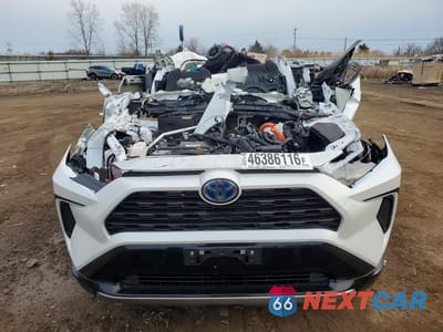 Piąte zdjęcie samochodu w środku: 2024 TOYOTA RAV4 HYBRID SE VIN:4T3T6RFV4RU172169 - miniatura