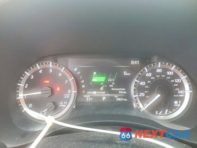 Zdjęcie 9 z 11 samochodu: 2023 TOYOTA HIGHLANDER XLE VIN:5TDKDRBH3PS508720 - miniatura