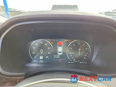 Zdjęcie 9 z 11 samochodu: 2018 VOLVO S90 T5 MOMENTUM VIN:LVY982AK1JP038270 - miniatura