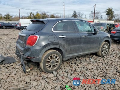 Trzecie zdjęcie samochodu z tyłu: 2016 FIAT 500X LOUNGE VIN:ZFBCFYDT6GP356438 - miniatura