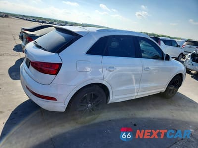 Trzecie zdjęcie samochodu z tyłu: 2016 AUDI Q3 PREMIUM PLUS VIN:WA1BFCFS7GR008601 - miniatura