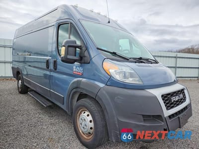 Czwarte zdjęcie samochodu z boku: 2020 RAM PROMASTER 3500 CARGO ** CLN TITLE * PRI FLEET * CK ENG LT ON ** VIN:3C6URVJG2LE128954 - miniatura
