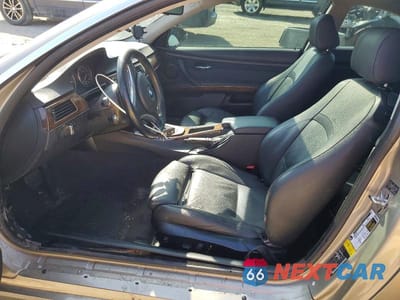 Zdjęcie 7 z 11 samochodu: 2009 BMW 335 XI VIN:WBAWC73529E068699 - miniatura