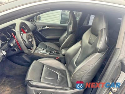Zdjęcie 9 z 10 samochodu: 2013 AUDI RS5 VIN:WUAC6AFRXDA902858 - miniatura