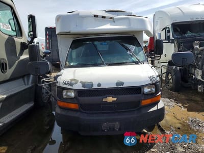 Zdjęcie 9 z 10 samochodu: 2011 CHEVROLET EXPRESS 3500 SCHOOL BUS VIN:1GB3G2BG9B1111744 - miniatura