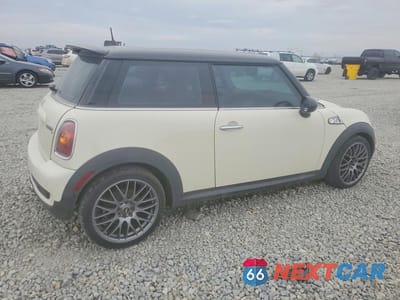 Trzecie zdjęcie samochodu z tyłu: 2008 MINI COOPER S VIN:WMWMF73558TT90049 - miniatura