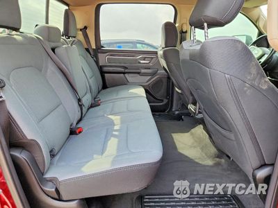 Zdjęcie 10 z 13 samochodu: 2020 RAM 1500 BIG HORN VIN:1C6RREFG5LN119711 - miniatura
