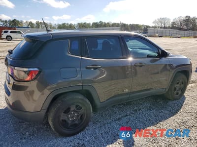 Trzecie zdjęcie samochodu z tyłu: 2021 JEEP COMPASS SPORT VIN:3C4NJCAB3MT518598 - miniatura