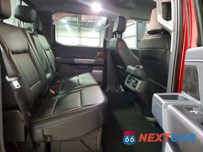 Zdjęcie 10 z 13 samochodu: 2026 FORD F350 SUPER DUTY VIN:1FT8W3BN7TEC17399 - miniatura