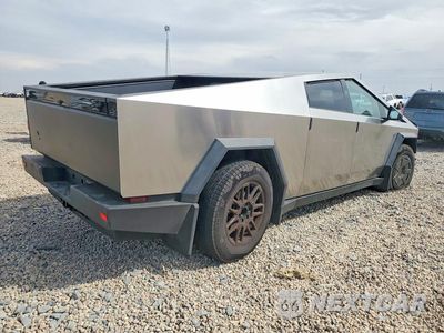Trzecie zdjęcie samochodu z tyłu: 2025 TESLA CYBERTRUCK VIN:7G2CEHED4SA059317 - miniatura