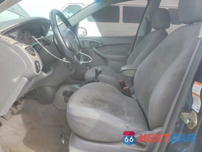 Zdjęcie 7 z 12 samochodu: 2003 FORD FOCUS VIN:3FAHP37333R106016 - miniatura