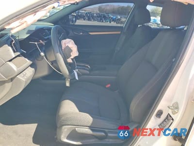 Zdjęcie 7 z 12 samochodu: 2019 HONDA CIVIC EX VIN:SHHFK7H64KU422393 - miniatura