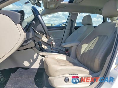 Zdjęcie 7 z 11 samochodu: 2020 VOLKSWAGEN PASSAT SEL VIN:1VWCA7A34LC002474 - miniatura