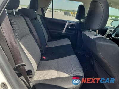Zdjęcie 11 z 13 samochodu: 2023 TOYOTA 4RUNNER SR5 VIN:JTEEU5JR7P5292341 - miniatura