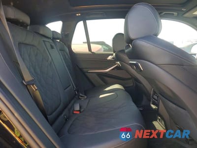 Zdjęcie 10 z 12 samochodu: 2025 BMW X5 XDRIVE40I VIN:5UX23EU08S9Y94334 - miniatura