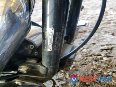 Zdjęcie 8 z 8 samochodu: 2005 HARLEY-DAVIDSON FLSTFI VIN:1HD1BXB3X5Y042889 - miniatura