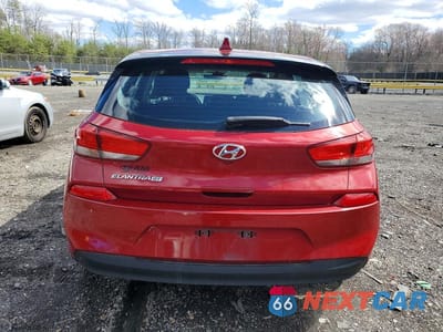 Zdjęcie 6 z 11 samochodu: 2018 HYUNDAI ELANTRA GT BASE VIN:KMHH35LE9JU034619 - miniatura