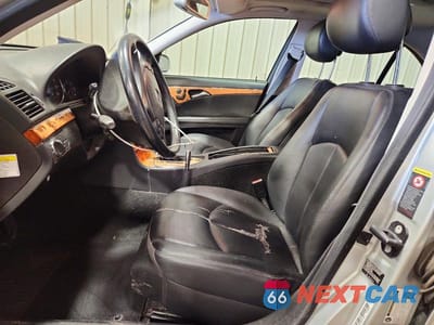 Zdjęcie 7 z 12 samochodu: 2008 MERCEDES-BENZ E 350 VIN:WDBUF56X48B226221 - miniatura