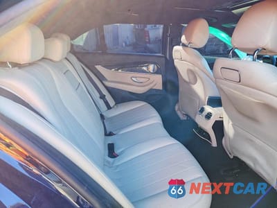 Zdjęcie 10 z 12 samochodu: 2019 MERCEDES-BENZ E 300 VIN:WDDZF4JBXKA574444 - miniatura