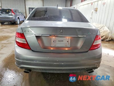 Zdjęcie 6 z 12 samochodu: 2011 MERCEDES-BENZ C 300 4MATIC VIN:WDDGF8BB4BR149025 - miniatura
