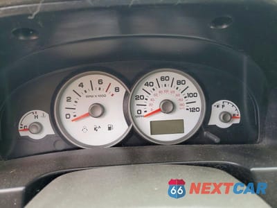 Zdjęcie 9 z 13 samochodu: 2005 FORD ESCAPE XLT VIN:1FMCU931X5KC90572 - miniatura