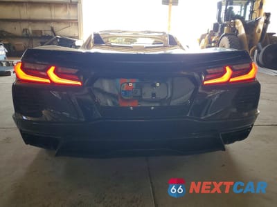 Zdjęcie 6 z 12 samochodu: 2023 CHEVROLET CORVETTE STINGRAY 1LT VIN:1G1YA2D43P5135066 - miniatura