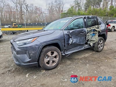 2023 TOYOTA RAV4 XLE 2T3P1RFV7PW381449 - główne zdjęcie licytacji z USA - miniatura