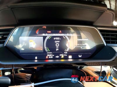 Zdjęcie 9 z 13 samochodu: 2024 AUDI Q8 E-TRON PREMIUM PLUS VIN:WA15ABGE1RB013500 - miniatura