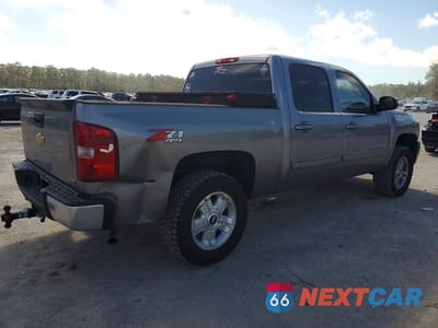 Trzecie zdjęcie samochodu z tyłu: 2013 CHEVROLET SILVERADO LTZ VIN:3GCPKTE75DG357238 - miniatura