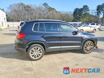 Trzecie zdjęcie samochodu z tyłu: 2013 VOLKSWAGEN TIGUAN S VIN:WVGBV3AX6DW613729 - miniatura