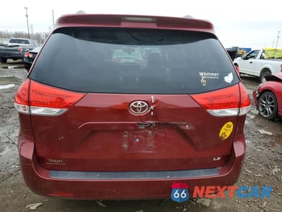 Zdjęcie 6 z 13 samochodu: 2014 TOYOTA SIENNA LE 8-PASSENGER VIN:5TDKK3DC6ES483541 - miniatura