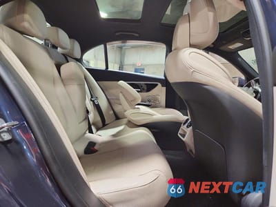 Zdjęcie 10 z 12 samochodu: 2024 MERCEDES-BENZ C 300 4MATIC VIN:W1KAF4HB3RR211935 - miniatura