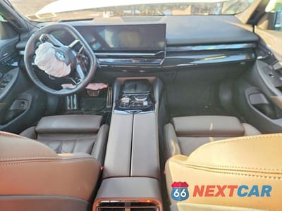 Zdjęcie 8 z 12 samochodu: 2024 BMW 540 XI VIN:WBA63FJ02RCS49167 - miniatura