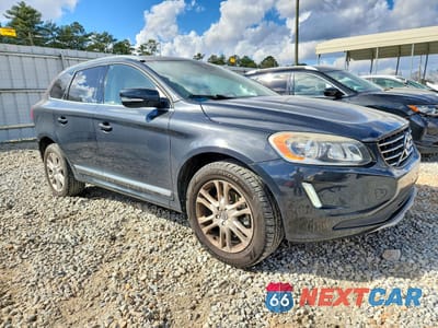 Czwarte zdjęcie samochodu z boku: 2016 VOLVO XC60 T5 PREMIER VIN:YV440MDK7G2906520 - miniatura