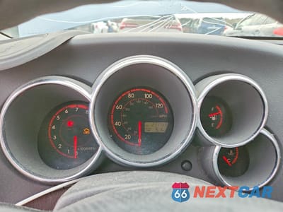 Zdjęcie 9 z 12 samochodu: 2004 TOYOTA MATRIX BASE VIN:2T1KR32EX4C253119 - miniatura