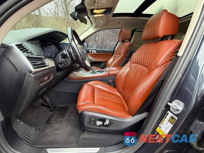 Zdjęcie 13 z 14 samochodu: 2019 BMW X7 XDRIVE40I VIN:5UXCW2C52KLB43713 - miniatura