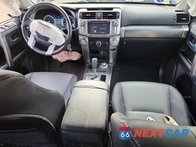 Zdjęcie 8 z 13 samochodu: 2018 TOYOTA 4RUNNER SR5 PREMIUM VIN:JTEBU5JR4J5500072 - miniatura