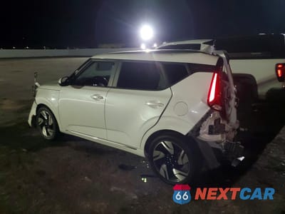 Drugie zdjęcie samochodu z przodu: 2024 KIA SOUL GT-LINE VIN:KNDJ53AU7R7897623 - miniatura