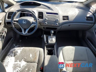 Zdjęcie 8 z 11 samochodu: 2009 HONDA CIVIC LX VIN:1HGFA16579L018914 - miniatura