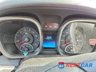 Zdjęcie 9 z 11 samochodu: 2015 CHEVROLET MALIBU 1LT VIN:1G11C5SL8FF328202 - miniatura