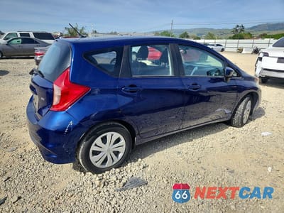 Trzecie zdjęcie samochodu z tyłu: 2019 NISS VERSA NOTE VIN:3N1CE2CPXKL353924 - miniatura
