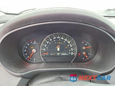 Zdjęcie 9 z 12 samochodu: 2017 KIA SORENTO EX V6 VIN:5XYPHDA51HG238566 - miniatura