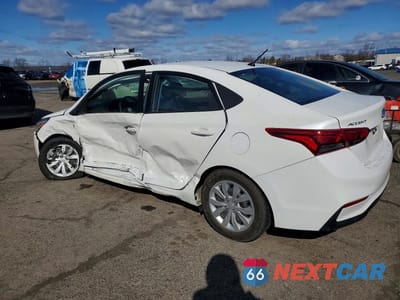 Drugie zdjęcie samochodu z przodu: 2021 HYUNDAI ACCENT SE VIN:3KPC24A63ME150408 - miniatura